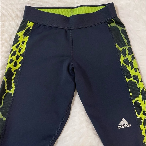 Adidas techfit size S cropped leggings - Picture 2 of 6